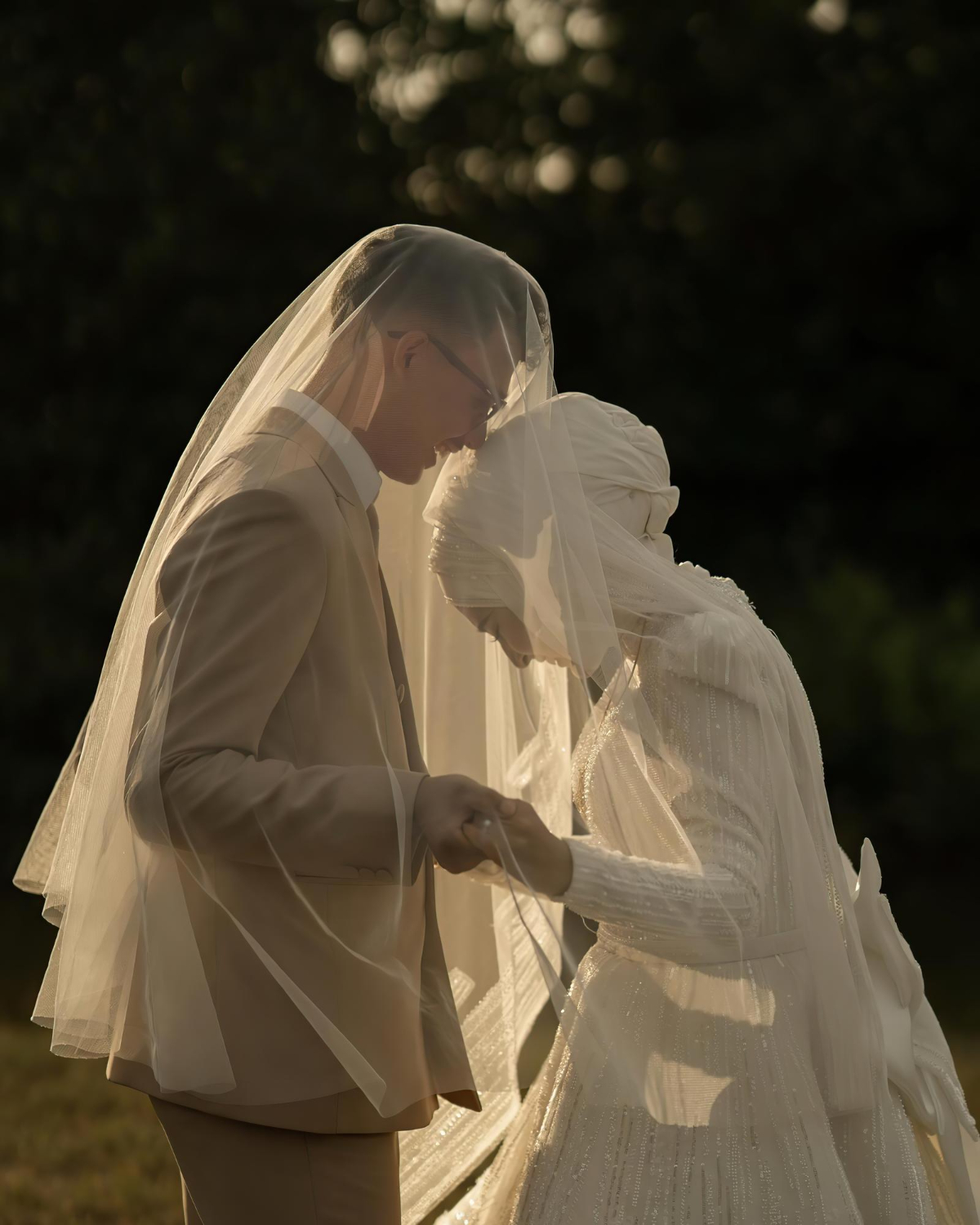 เทคนิคถ่ายภาพคู่รักให้ดูเป็นธรรมชาติ